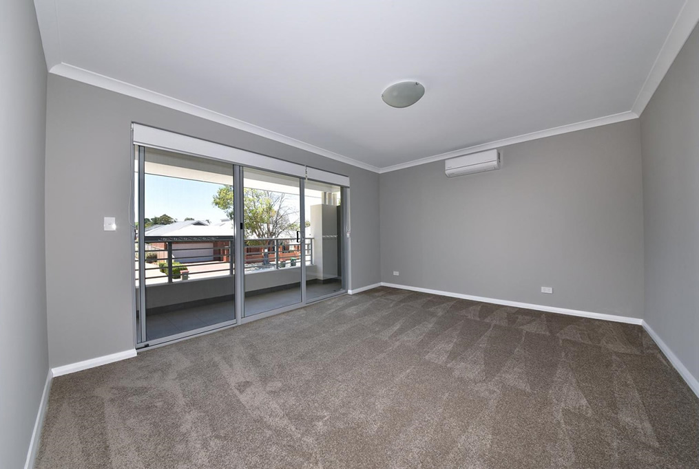 Investment Property in Melbourne, Sydney - Room